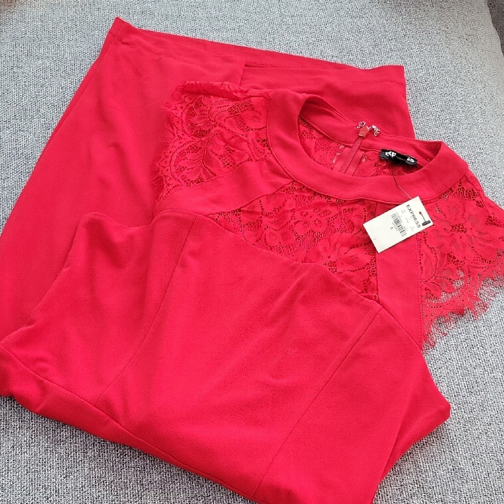 Elegant Red Lace Women's Skirt